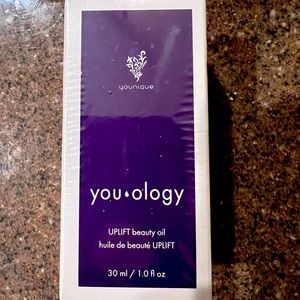 Younique, you ology Uplift Beauty oil